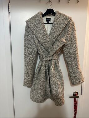 Marciano Cream and Gray Bouclé Trench Coat with Shawl Collar